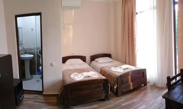 Hotel Twins Anna Kobuleti ภายนอก รูปภาพ