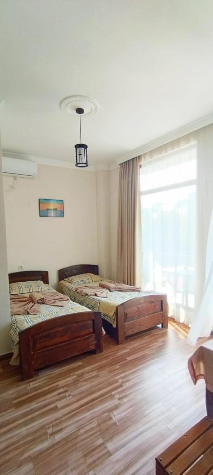 Hotel Twins Anna Kobuleti ภายนอก รูปภาพ